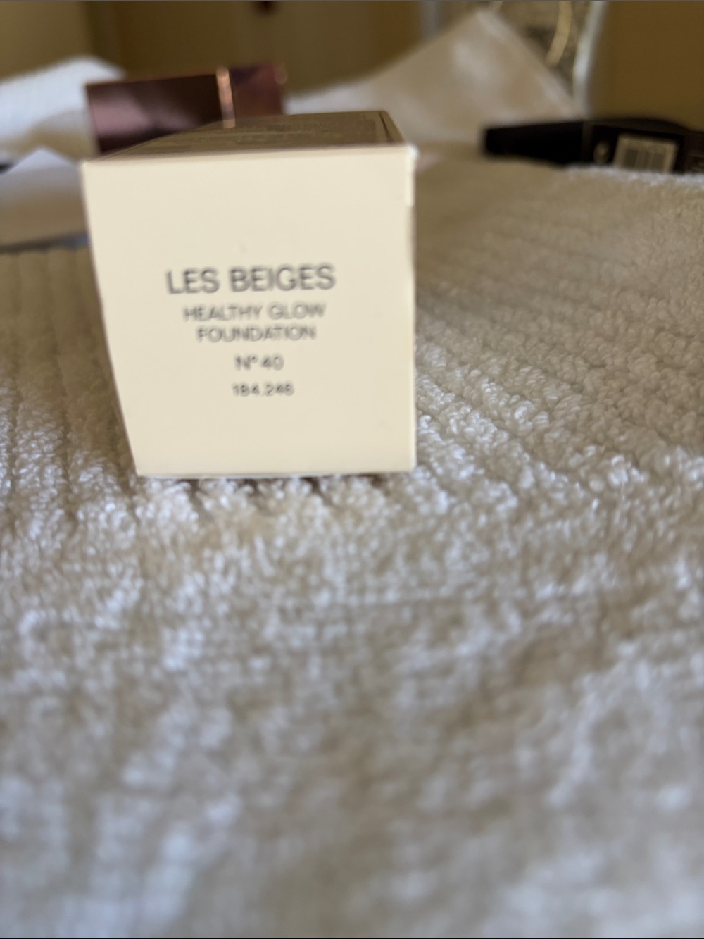 CHANEL Les Beiges Foundation Box — Beige - Picture 2 of 3